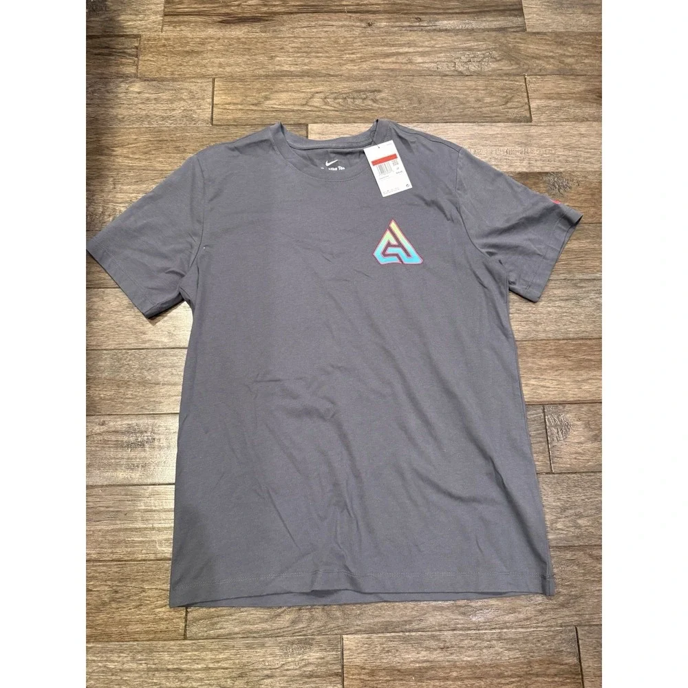 Nike Giannis Antetokounmpo Freak T-Shirt Mens Large Grey Embroidered Graphic Tee